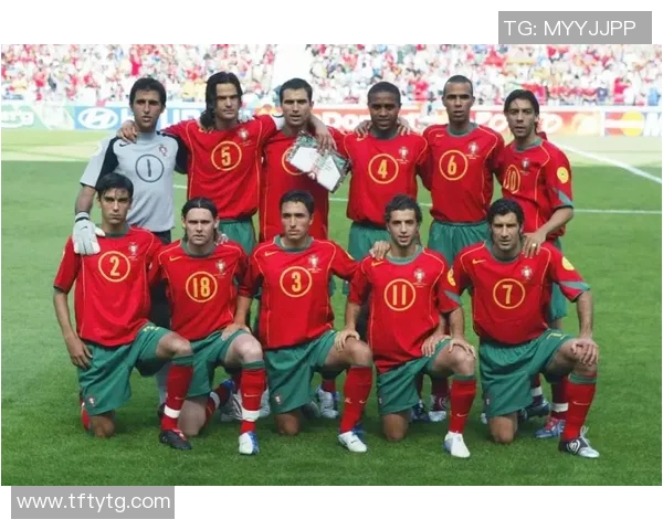 全球足球明星汇聚各国风采与荣耀的精彩瞬间