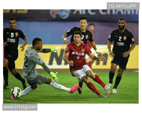 恒大足球直播亚冠赛事精彩瞬间回顾与分析